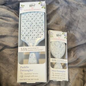 LoveShackFancy Wet brush